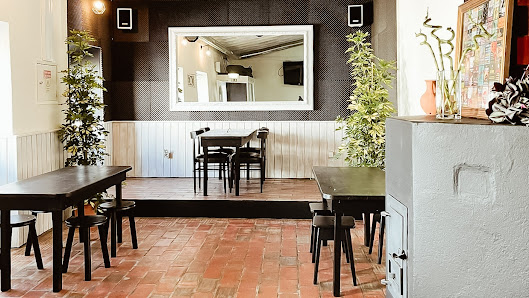 Bar Atabai in Burgau, Algarve — photo 2 of 9
