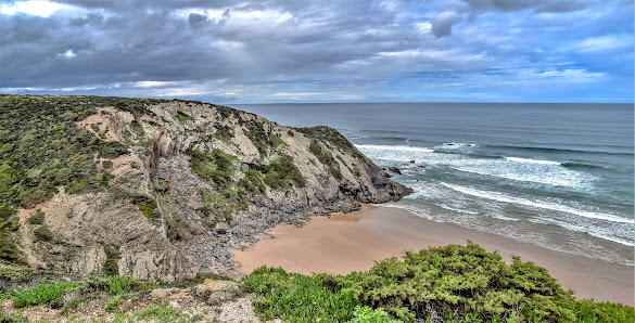 Odeceixe Mar Beach in Aljezur, Algarve — photo 6 of 11