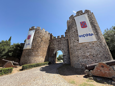 Castle of Vila Viçosa in Algarve, Centro — photo 3 of 7