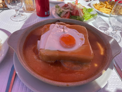 Snack Bar Guia F. C. in Guia, Algarve — photo 12 of 12
