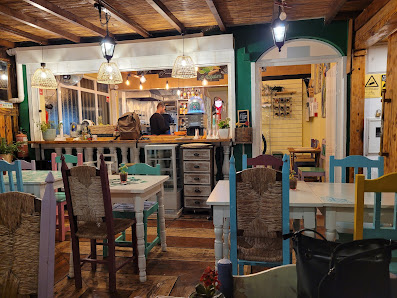Bar Caipirinha Man Botiquim in Albufeira, Algarve — photo 7 of 11