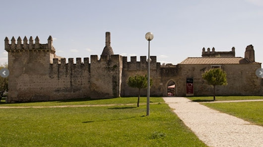 Pirescoxe Castle in Santa, Centro — photo 2 of 7