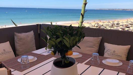 Restaurante Praia da Galé in Albufeira, Algarve — photo 2 of 12