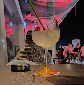 Connection Bar in Albufeira, Algarve — photo 8 of 10