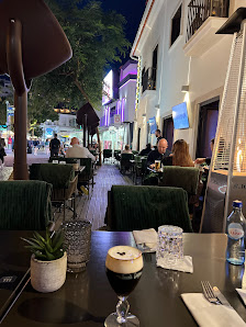 City Bar in Albufeira, Algarve — photo 5 of 6