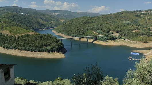 Praia Fluvial de Álvaro in Algarve, Centro — photo 4 of 4