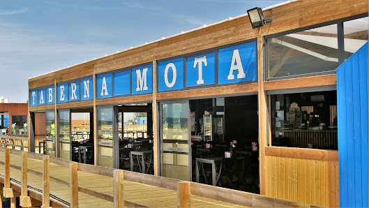 Taberna Mota in Monte Gordo, Algarve — photo 2 of 9
