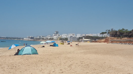 Praia de Loulé Velho in Quarteira, Algarve — photo 3 of 8