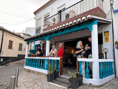 Hugo's Bar in Burgau, Algarve — photo 2 of 9