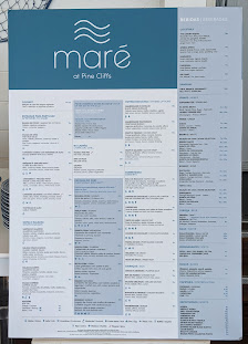 Maré at Pine Cliffs in Albufeira, Algarve — photo 3 of 9