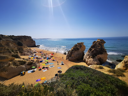 Praia dos Abracinhos — Attraction in Porches, Algarve, Portugal — photos, reviews and opening hours