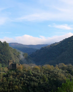 Castle of Lousã in Algarve, Norte — photo 4 of 6