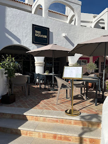 Restaurante The Square Pizza & Pasta in Carvoeiro, Algarve — photo 2 of 9
